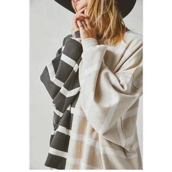NEW Free People Uptown Stripe Pullover Sweater Size XS - Picture 3 of 6